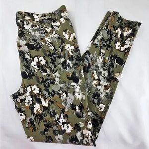 Jules & Leopold Green and Black Floral Pants